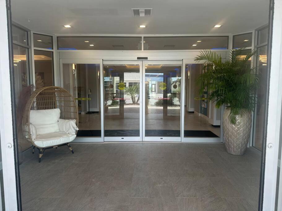 דייטונה ביץ' Beautiful Oceanfront Two Bedroom Condo מראה חיצוני תמונה
